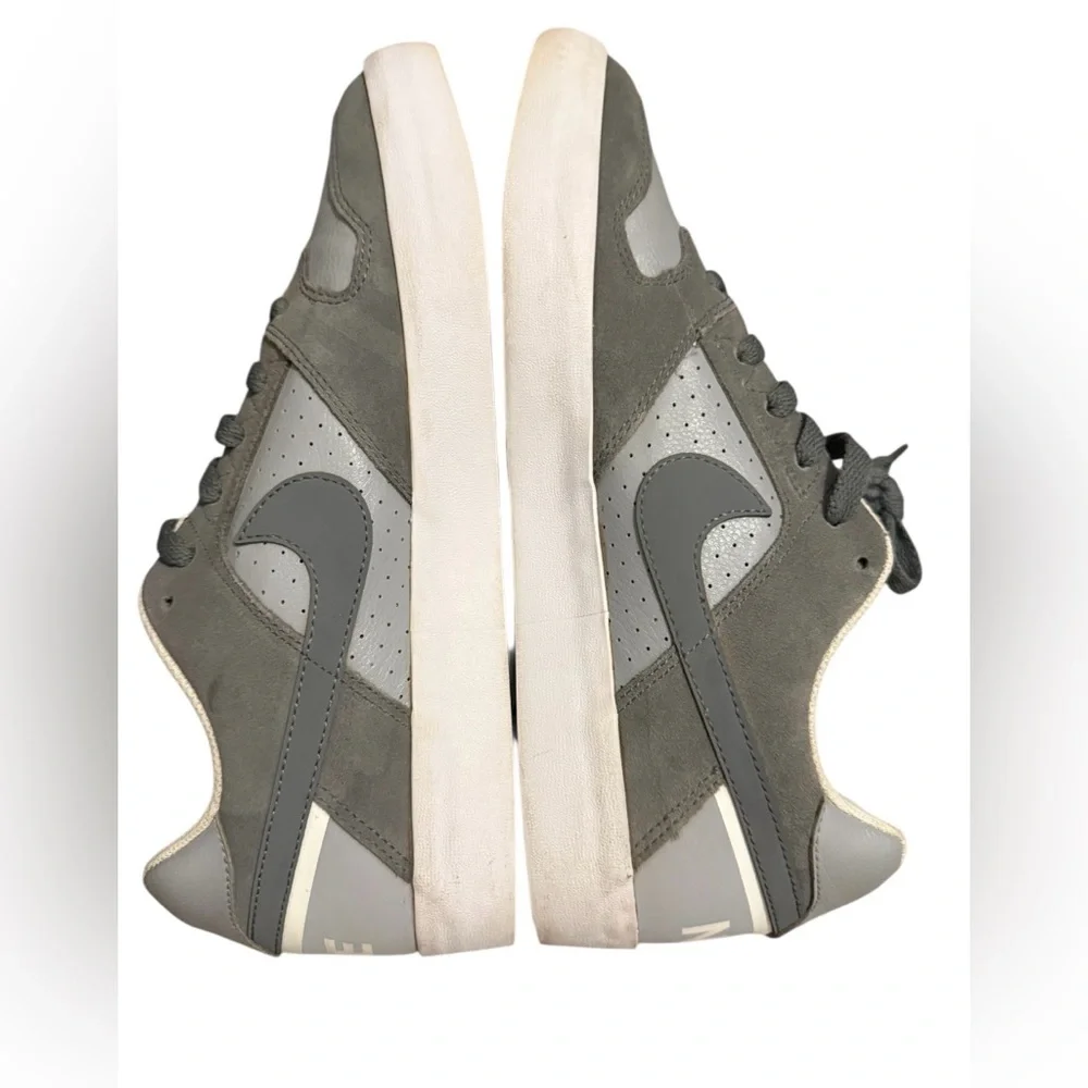 Nike SB Delta Force Vulc men’s 8.5 cool gray sneakers